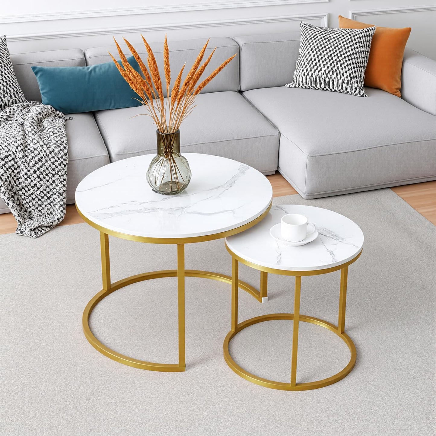 Nesting Coffee Table Set of 2, Round Coffee Tables for Living Room with White Marble Tabletop, Black Metal Frame and Non-Slip Feet,Modern Circle Wooden Tables Side Table End Tables for Bedroom