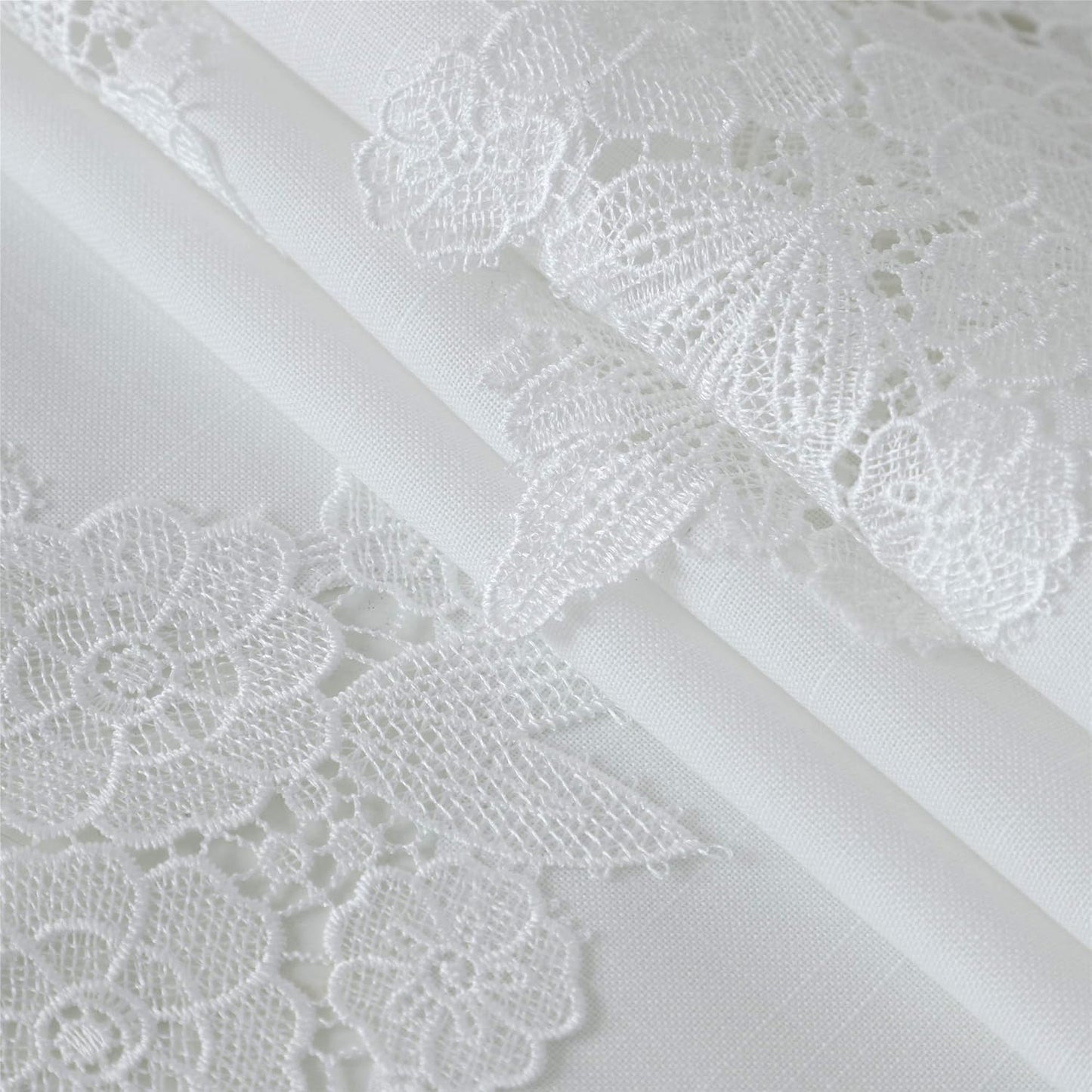 Cream White Lace Flower Embroidery Small Square Tablecloth Rustic Wedding Party Home Kitchen Cabinet Bedside Table Decorations 35 x 35 Inch